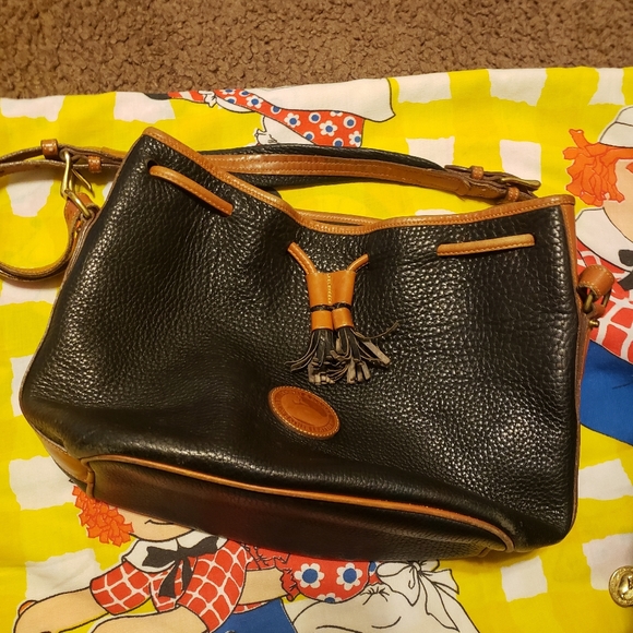 Designer Purses - Picture 5 of 16